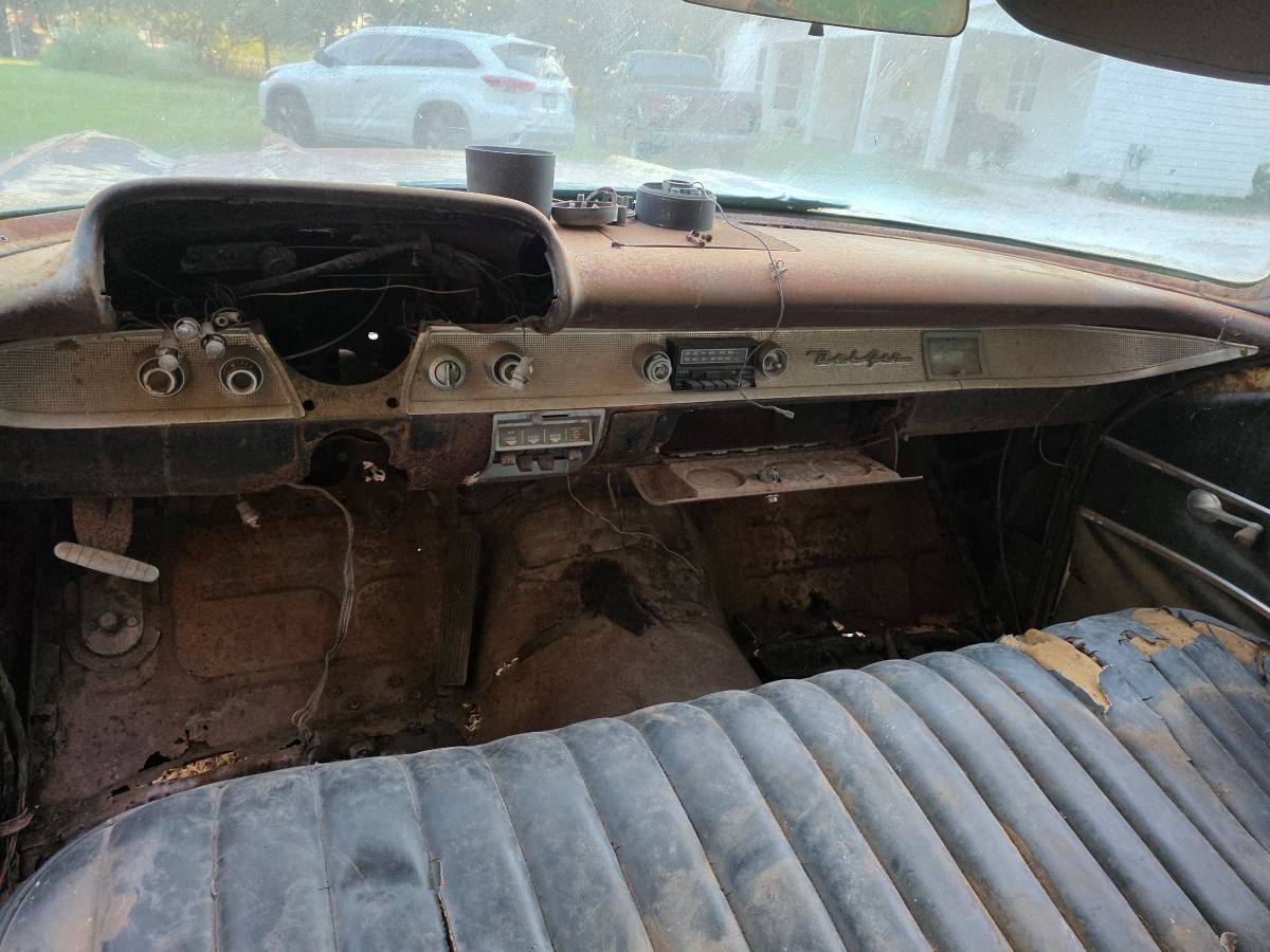 Belair-2-door-hardtop-1957-5