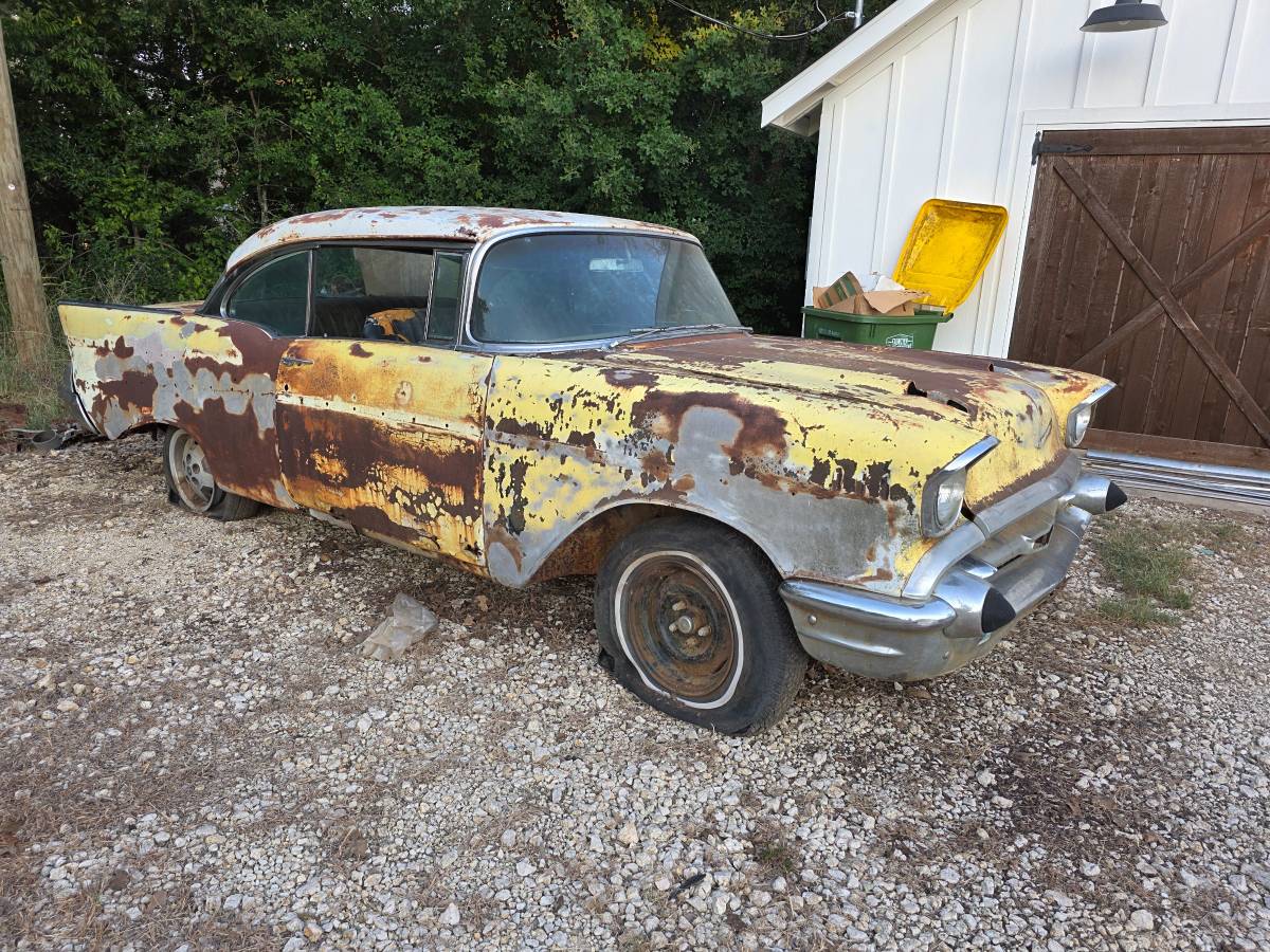 Belair-2-door-hardtop-1957-6