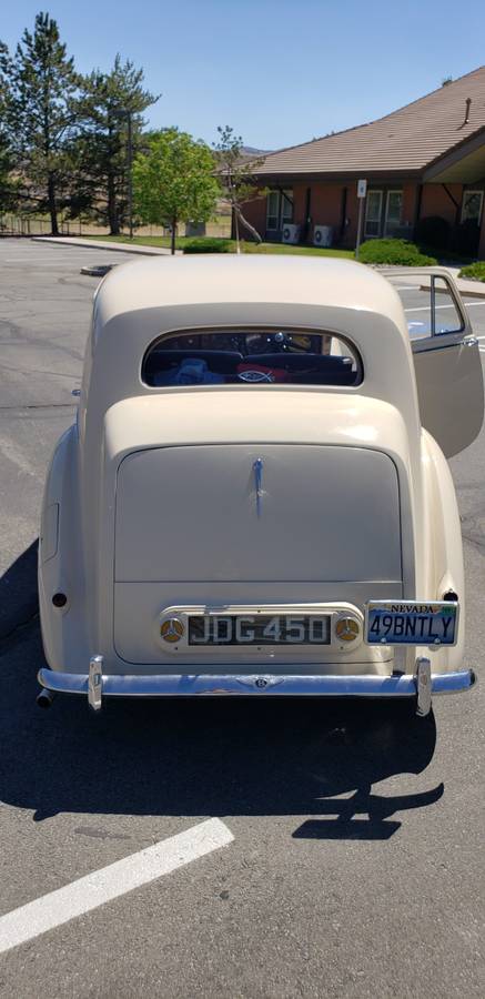 Bentley-1949-2