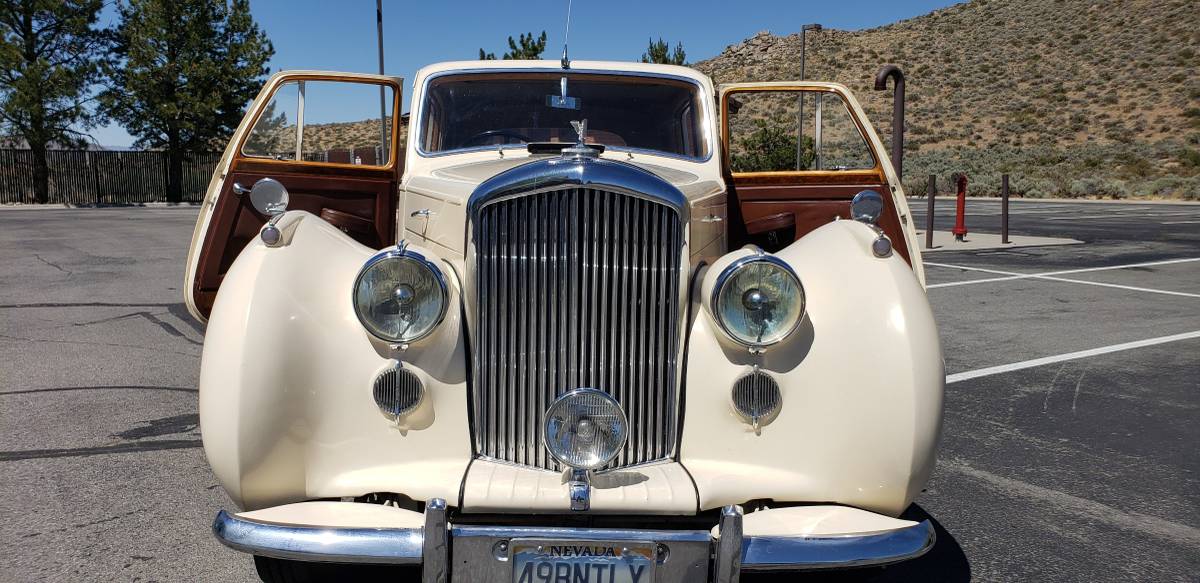 Bentley-1949-3
