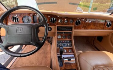 Bentley-Brooklands-1993-Sedan-6