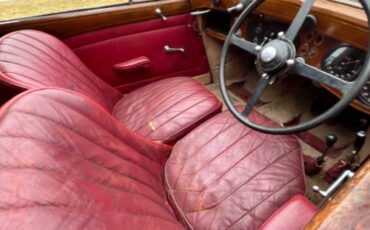 Bentley-Other-1936-Black-Burgundy-5