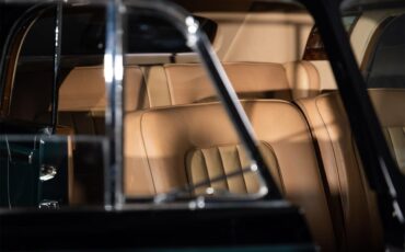 Bentley-R-type-1954-GreenBlack-BeigeBrown-5
