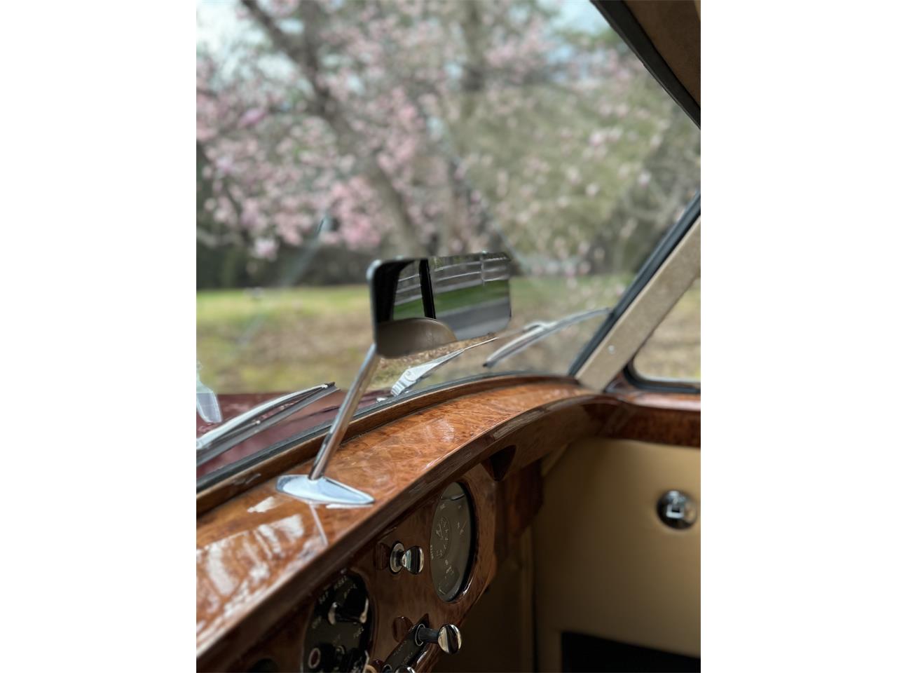 Bentley-S1-1956-Burgundy-Beige-12