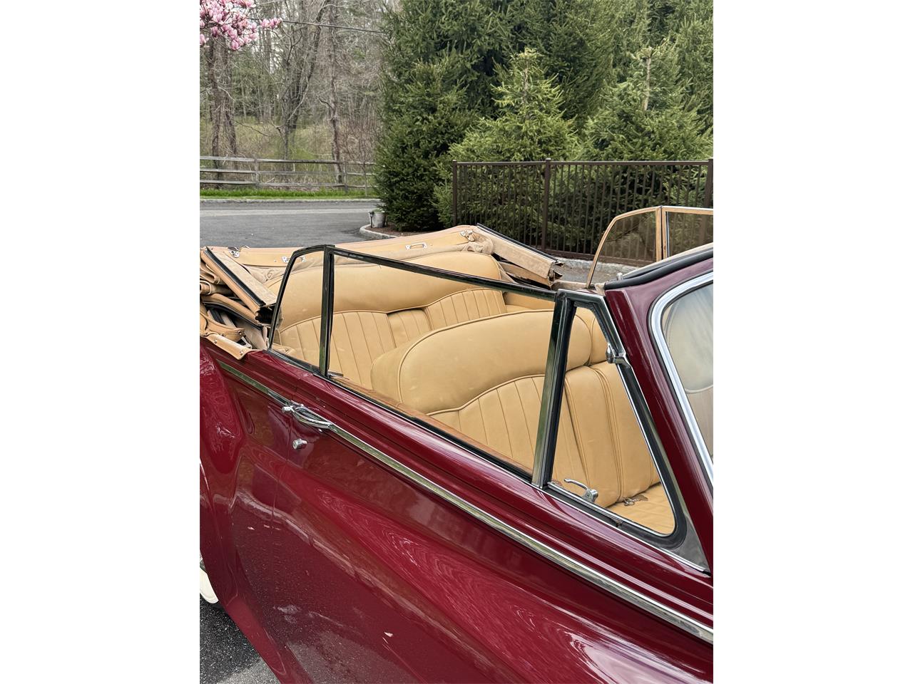 Bentley-S1-1956-Burgundy-Beige-13