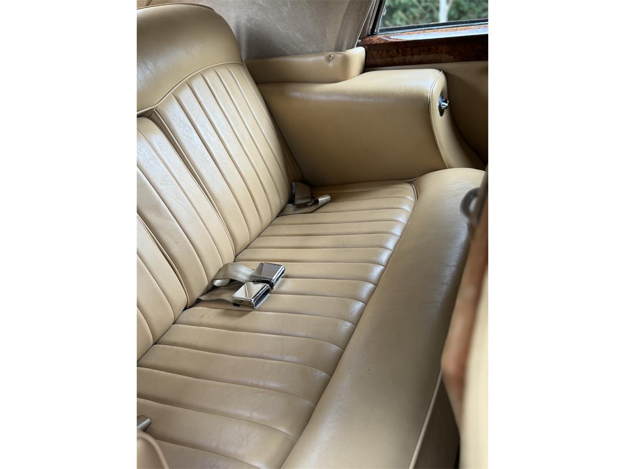 Bentley-S1-1956-Burgundy-Beige-36