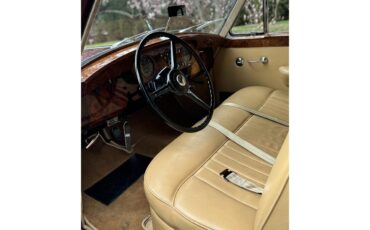 Bentley-S1-1956-Burgundy-Beige-37