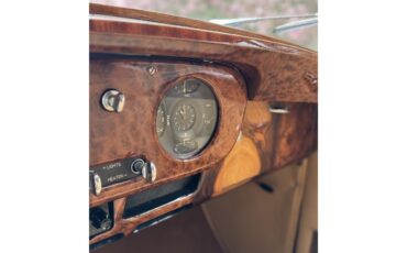 Bentley-S1-1956-Burgundy-Beige-40