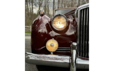 Bentley-S1-1956-Burgundy-Beige-60