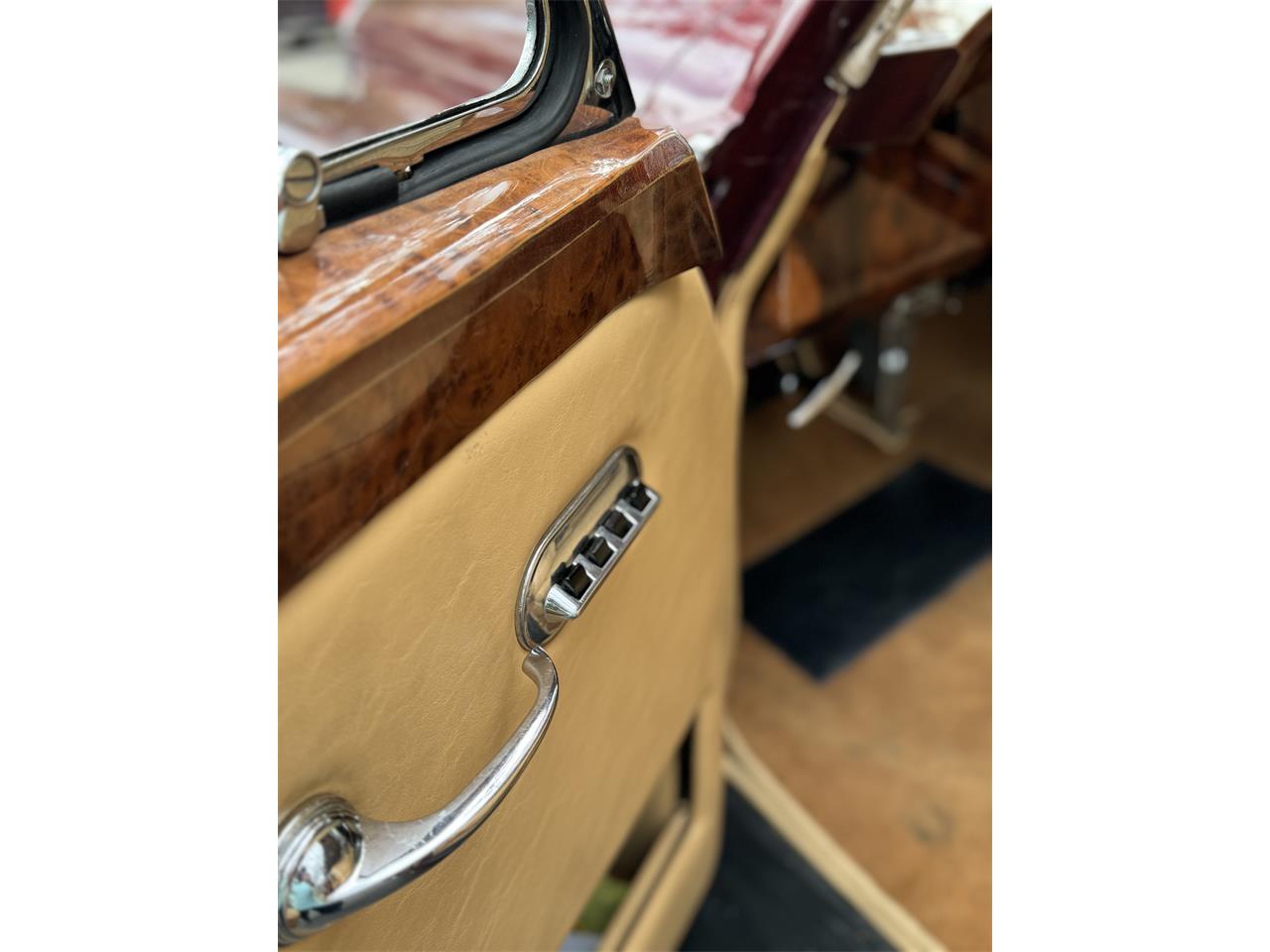Bentley-S1-1956-Burgundy-Beige-64