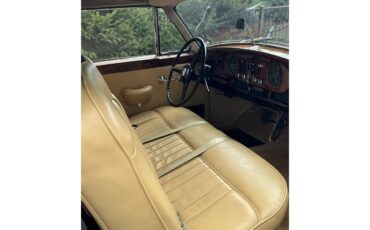 Bentley-S1-1956-Burgundy-Beige-9