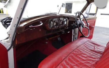 Bentley-S1-1958-White-RED-31