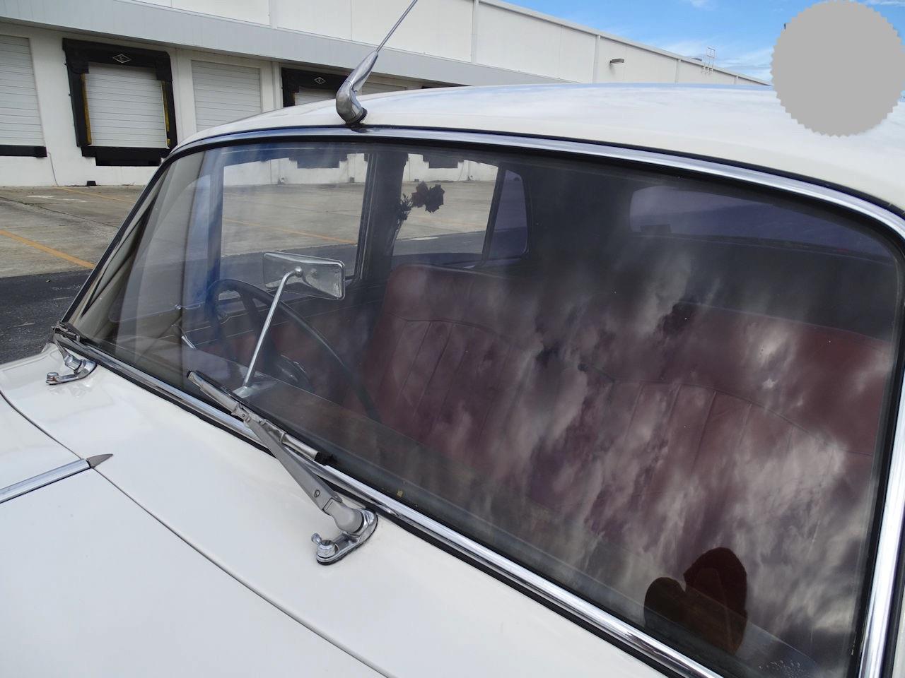 Bentley-S1-1958-White-RED-6