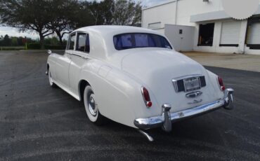 Bentley-S1-1958-White-RED-7