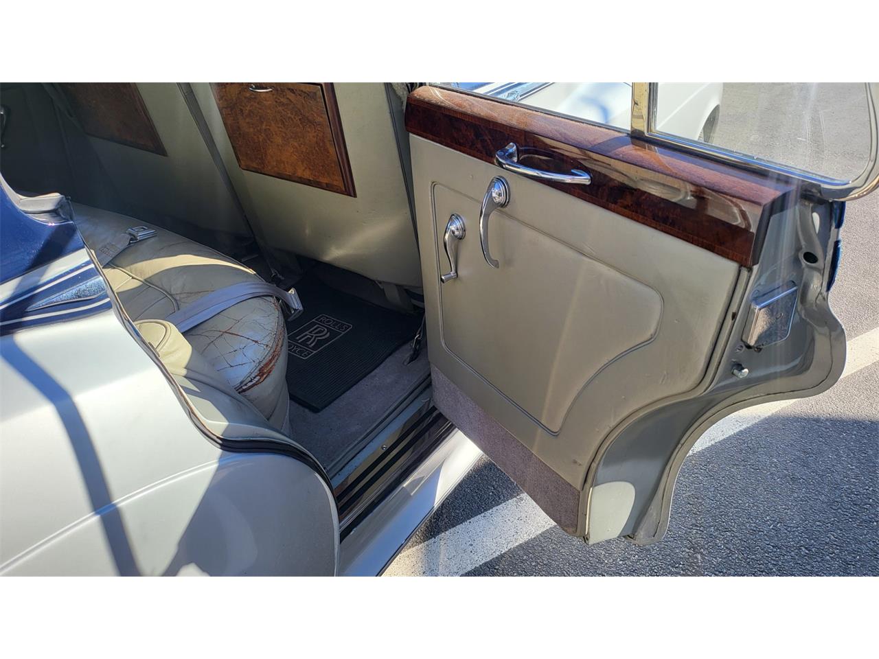 Bentley-S2-1958-SilverBlue-Greytan-leather-16