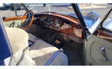 Bentley-S2-1958-SilverBlue-Greytan-leather-17