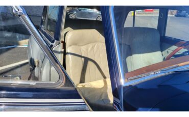 Bentley-S2-1958-SilverBlue-Greytan-leather-18