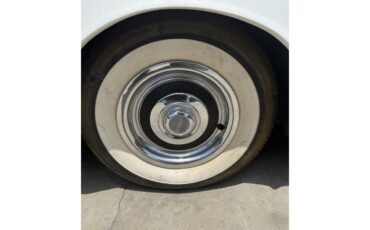 Bentley-S2-1960-Pearl-White-Black-Brown-22
