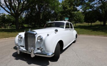 Bentley-S2-1961-White-Black