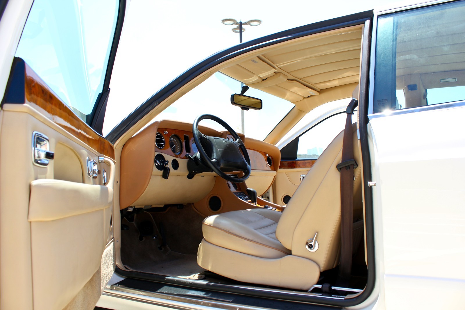 Bentley-Turbo-R-1995-Coupe-12