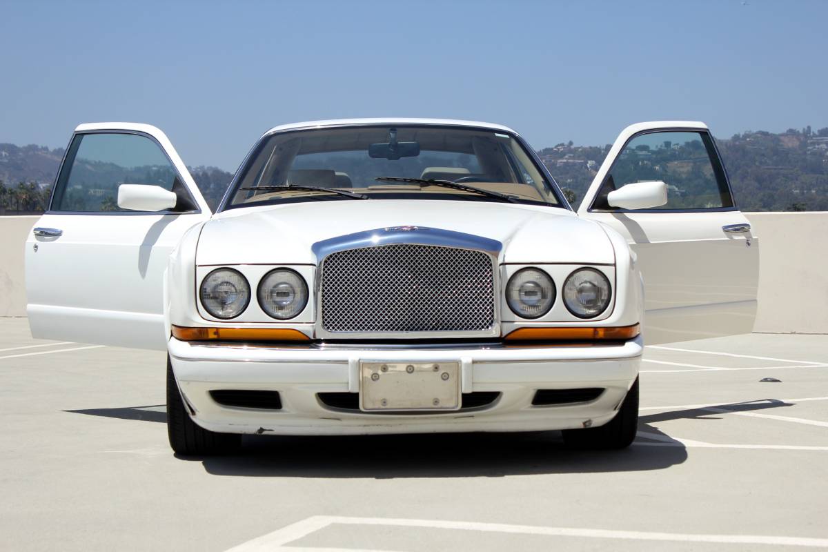 Bentley-continental-r-1995-white-11