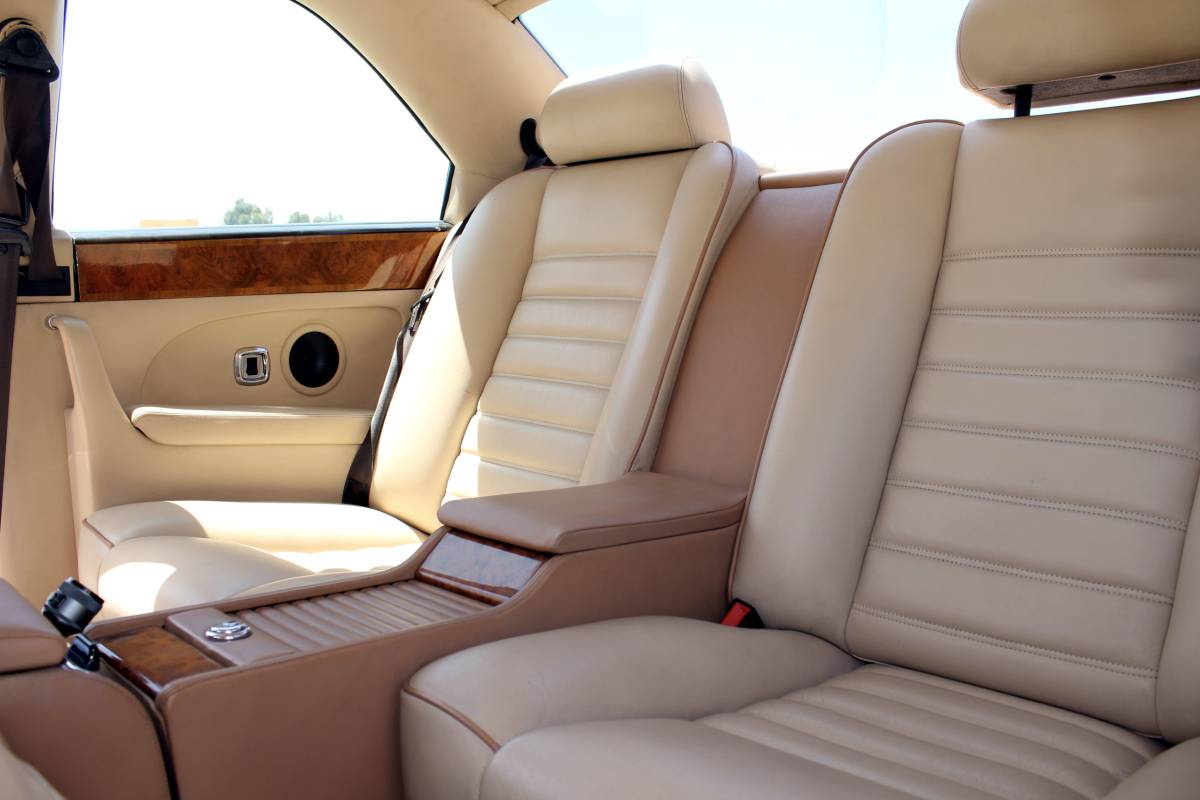 Bentley-continental-r-1995-white-14