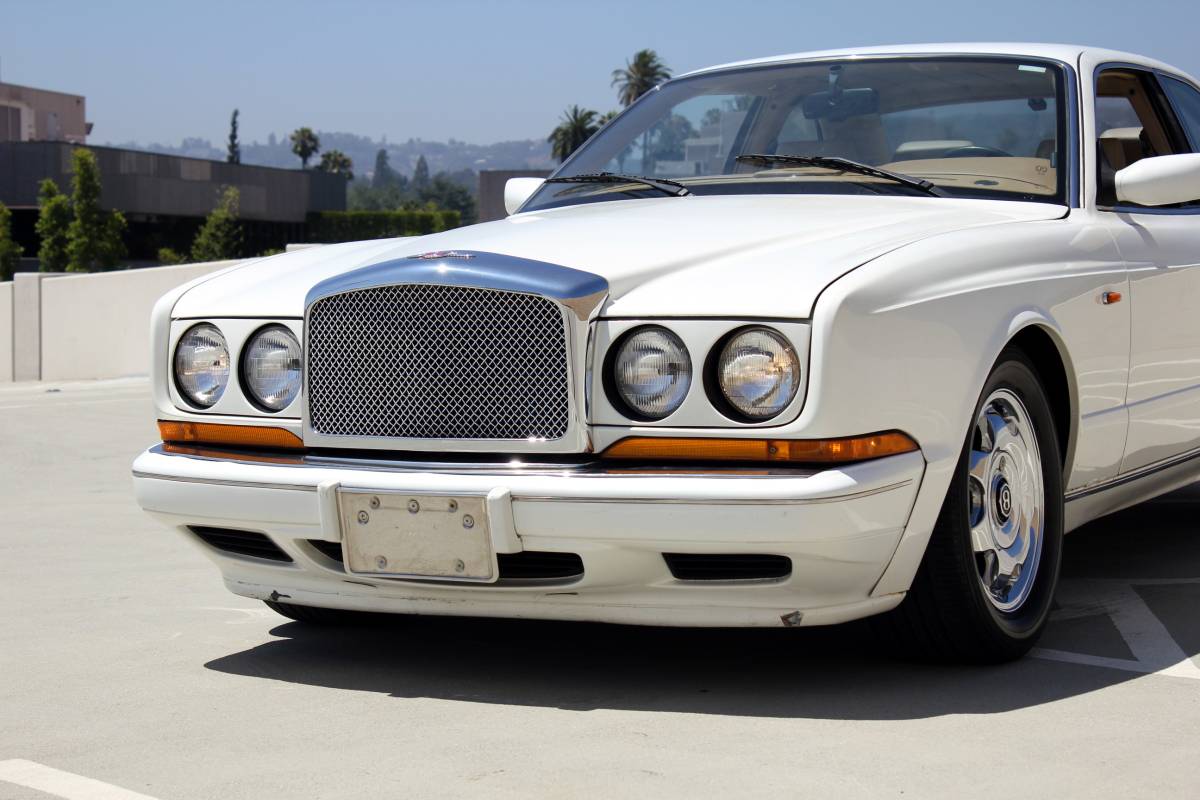 Bentley-continental-r-1995-white-16