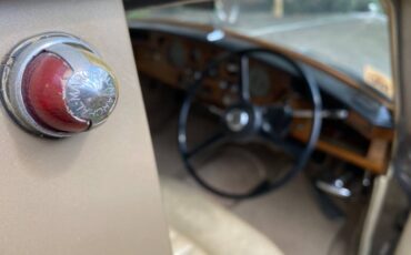 Bentley-s3-1964-brown-7