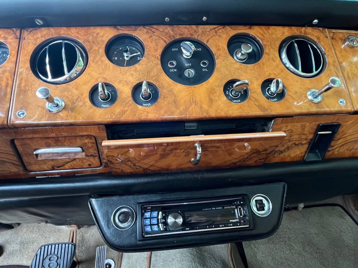 Bentley-t-1967-green-19
