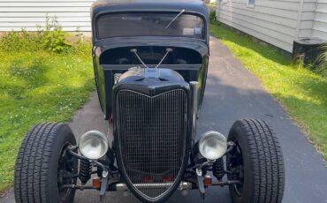 Black-ford-coupe-kit-car-1934-2