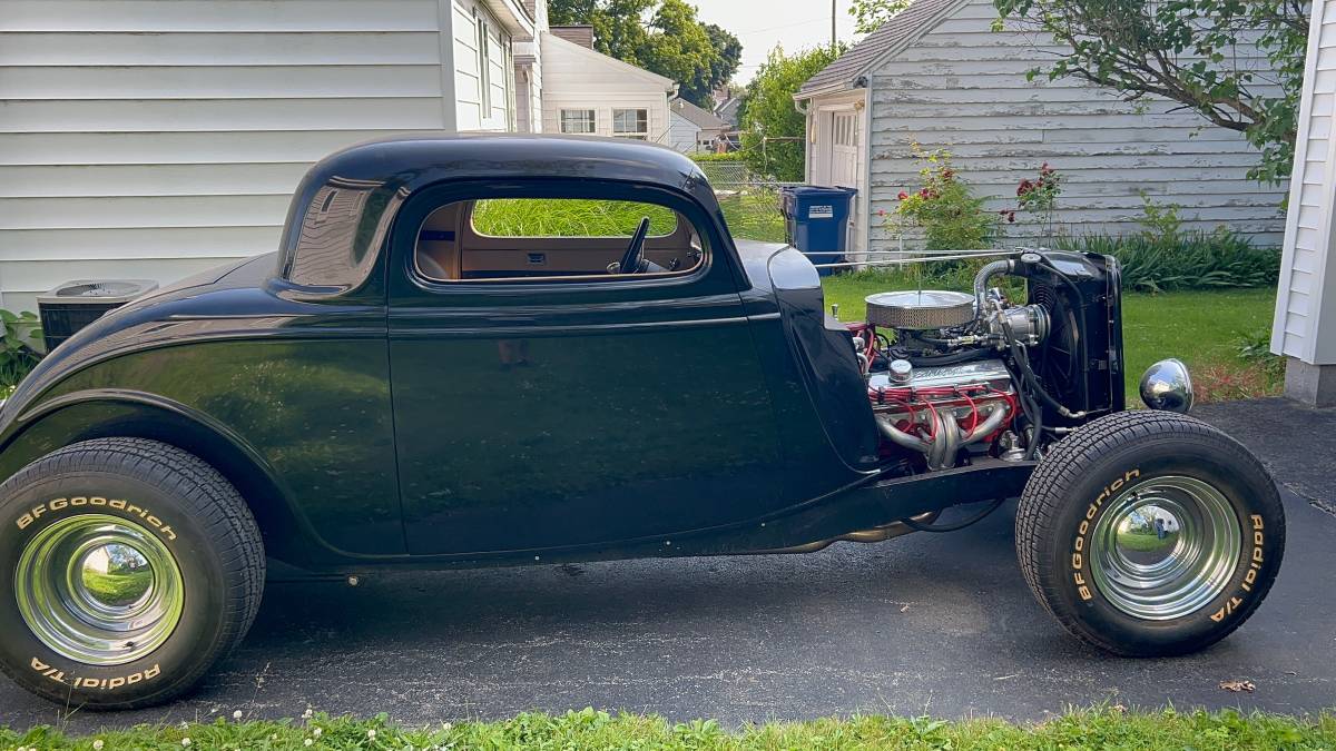 Black-ford-coupe-kit-car-1934-5