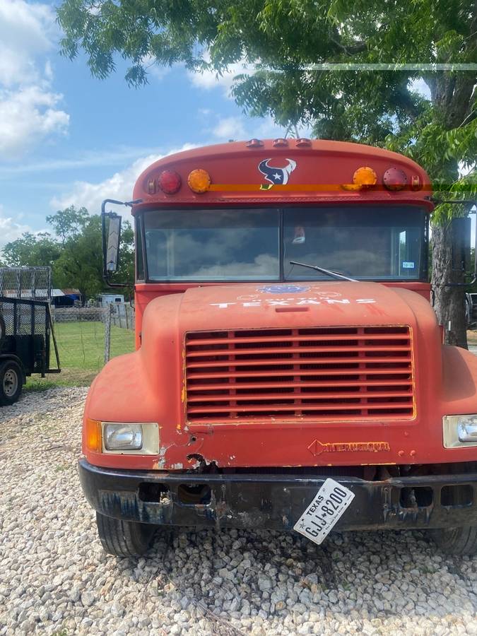 Bluebird-bus-1990-2