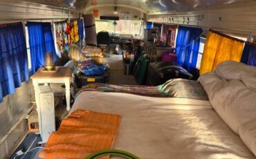 Bluebird-school-bus-diesel-1993-yellow-4