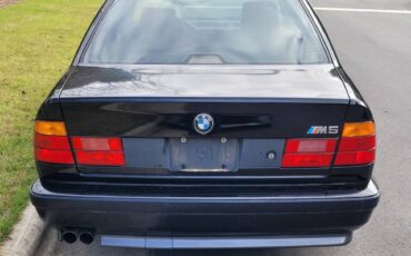 Bmw-1991-black-2