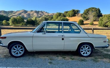 Bmw-2002-1971-custom-2
