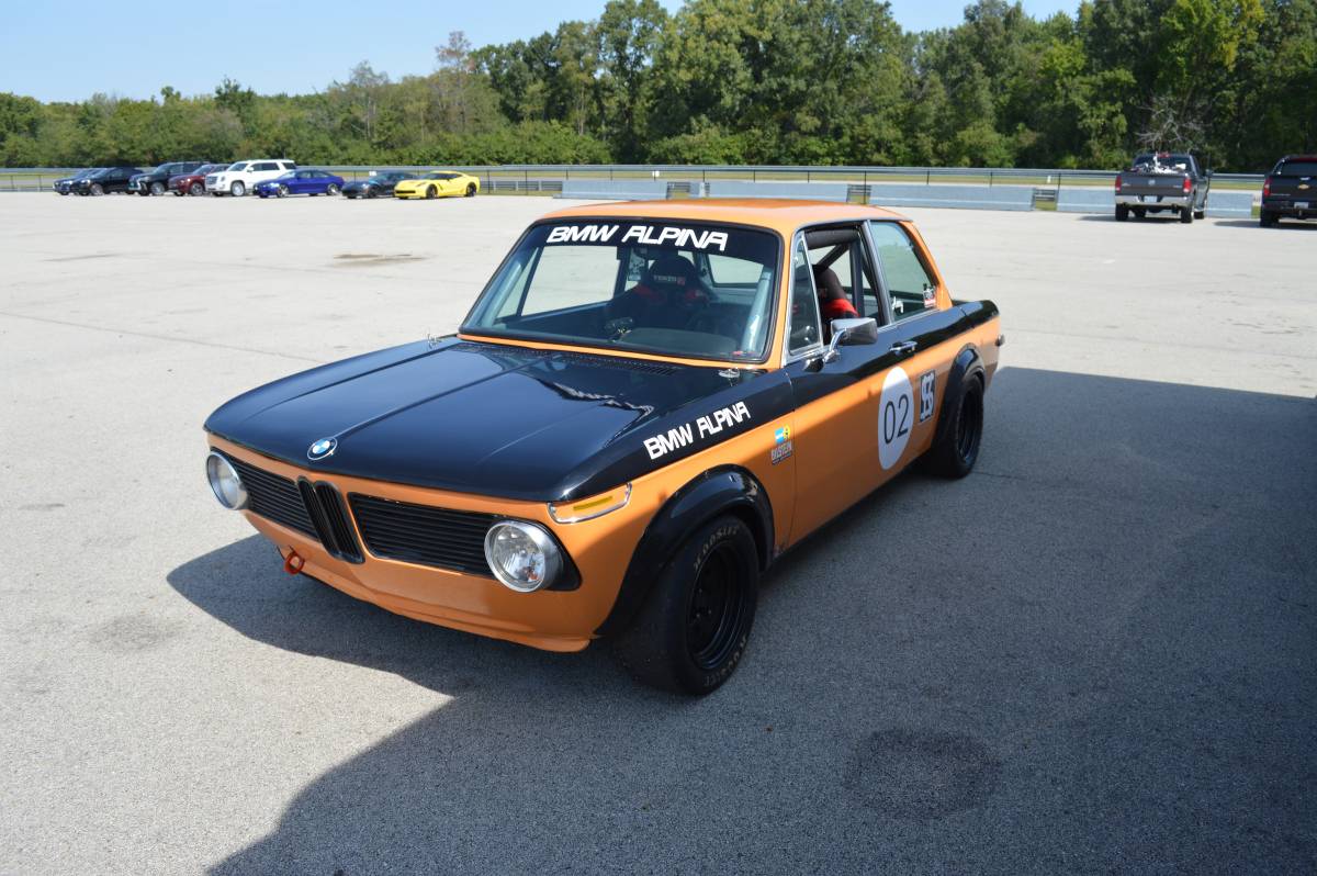 Bmw-2002-1971-orange-11