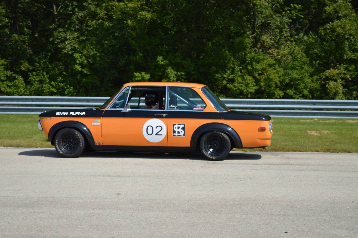 Bmw-2002-1971-orange-5