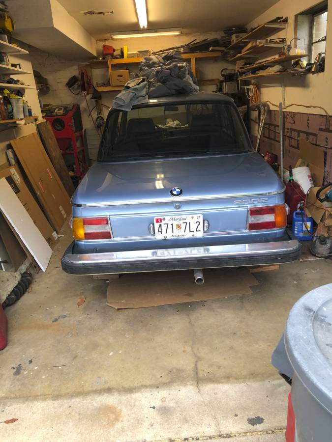 Bmw-2002-1975-blue-4