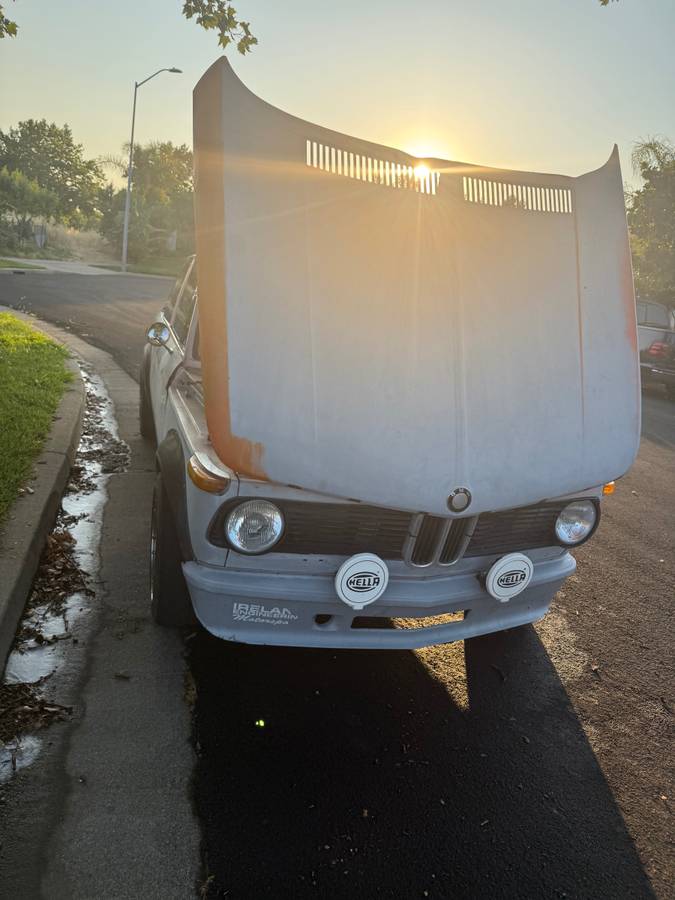 Bmw-2002-1976-orange-3