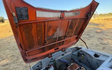 Bmw-2002-1976-orange-7