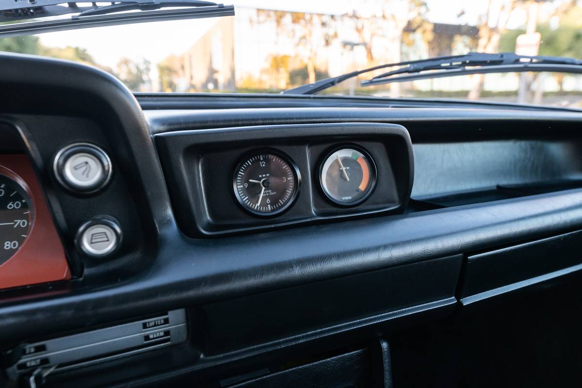 Bmw-2002-turbo-1973-20