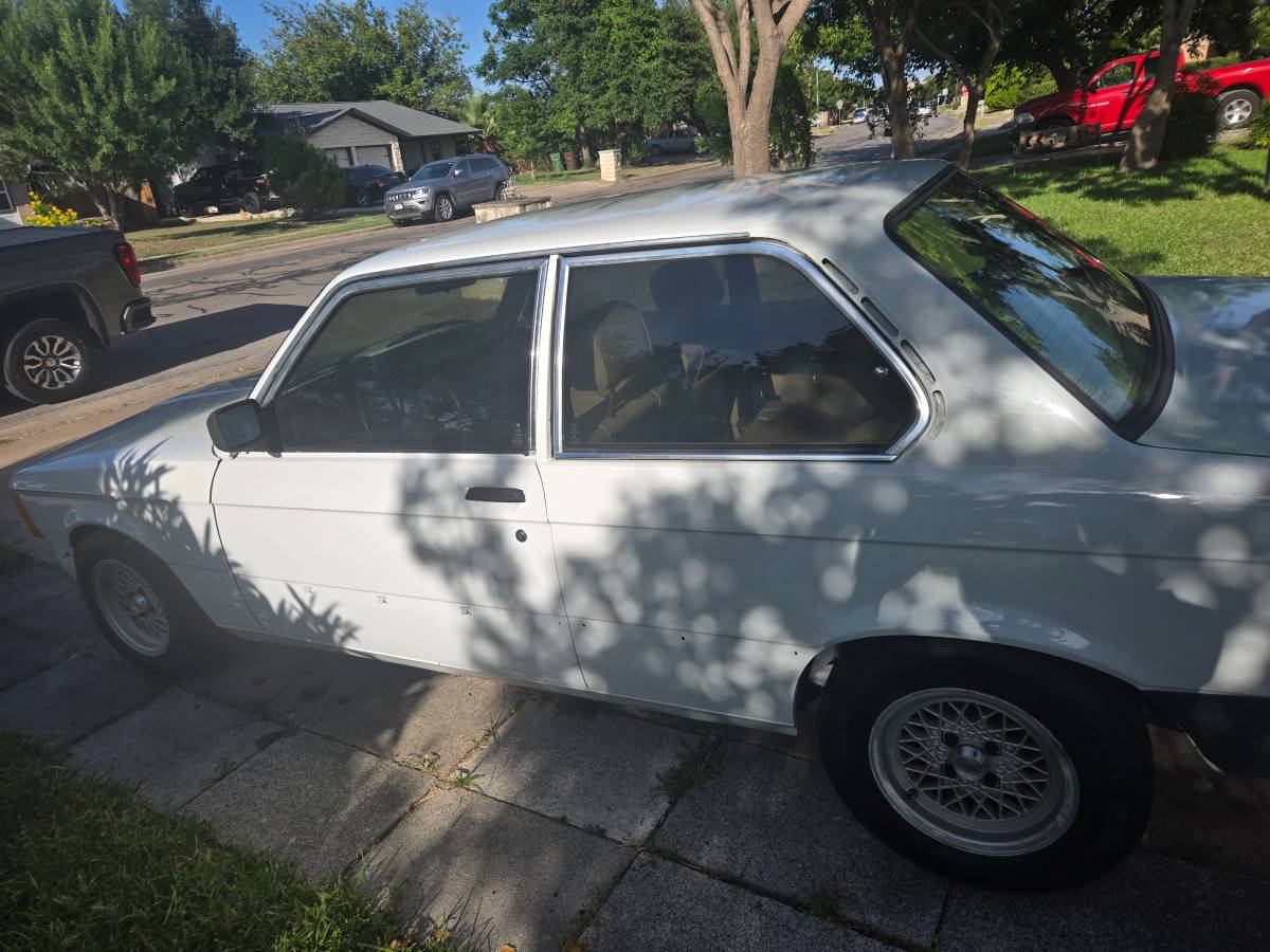 Bmw-3-series-1981-6