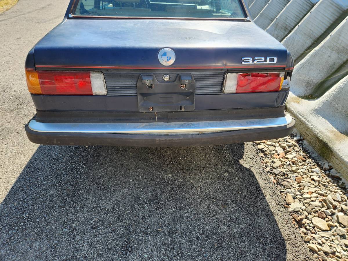 Bmw-3-series-1983-blue-3
