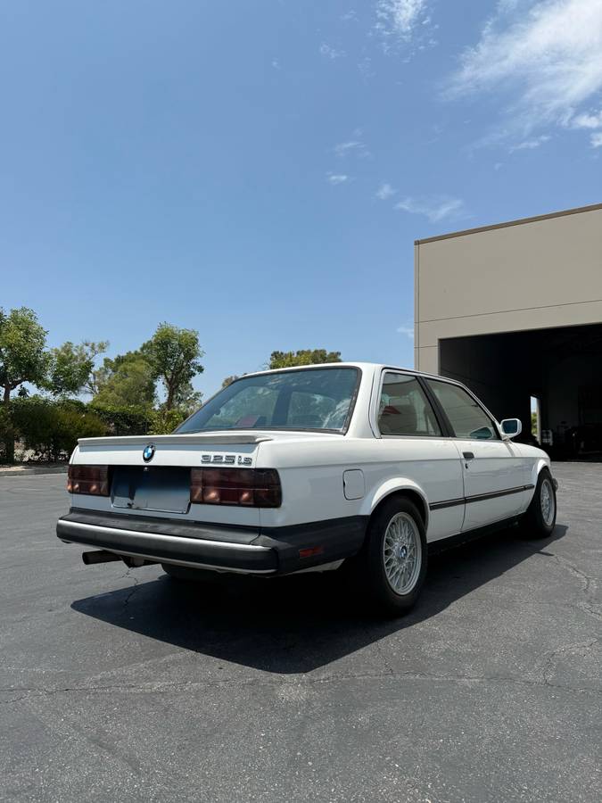Bmw-3-series-1986-white-5