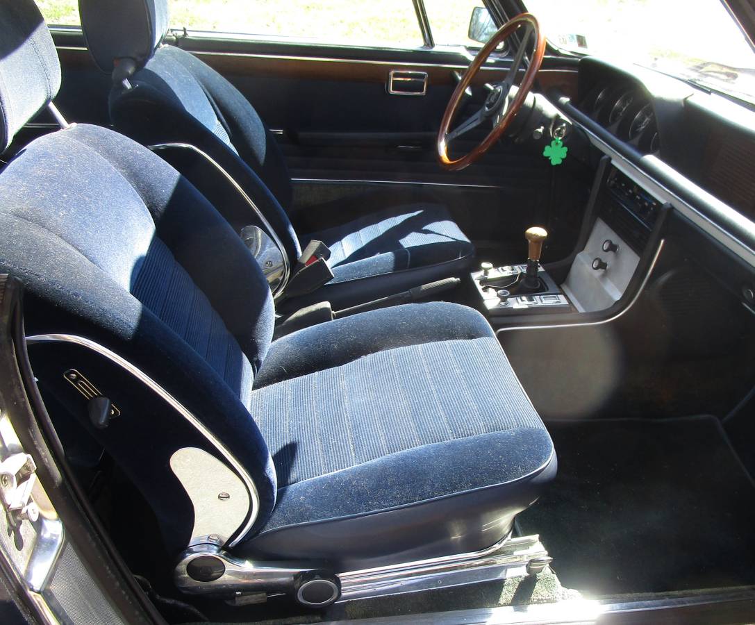 Bmw-3.0csi-1974-blue-9