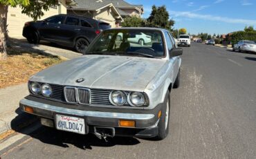 Bmw-318i-1984-grey-1