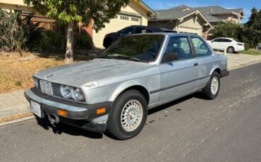 Bmw-318i-1984-grey