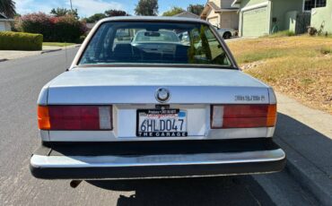 Bmw-318i-1984-grey-4