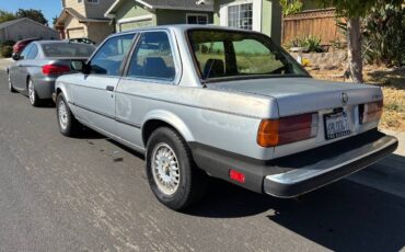 Bmw-318i-1984-grey-5