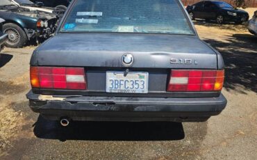Bmw-318i-1991-black